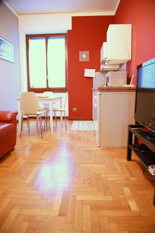Bilocale Indipendente Appartement Milaan Kamer foto