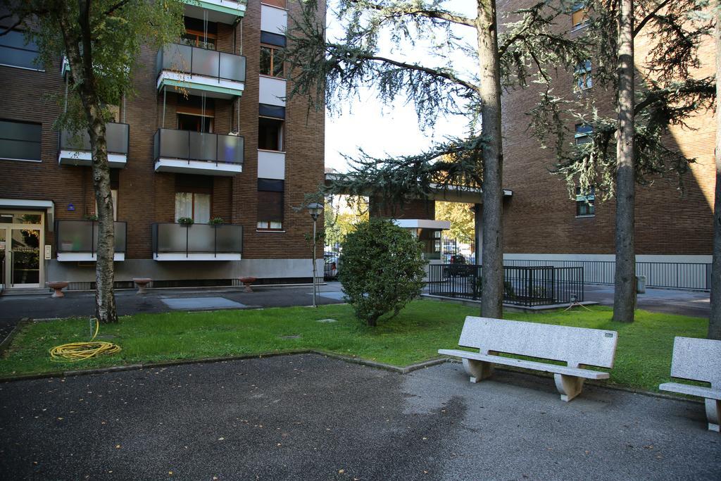 Bilocale Indipendente Appartement Milaan Kamer foto
