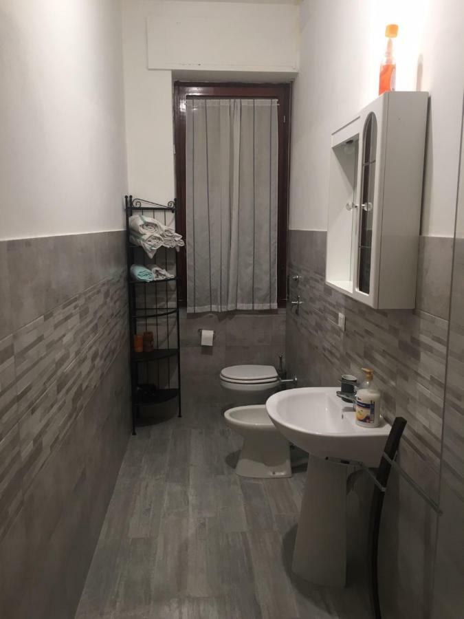 Bilocale Indipendente Appartement Milaan Buitenkant foto