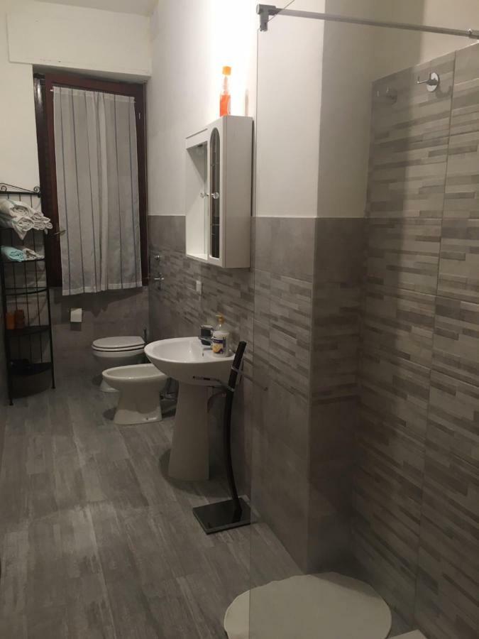 Bilocale Indipendente Appartement Milaan Buitenkant foto